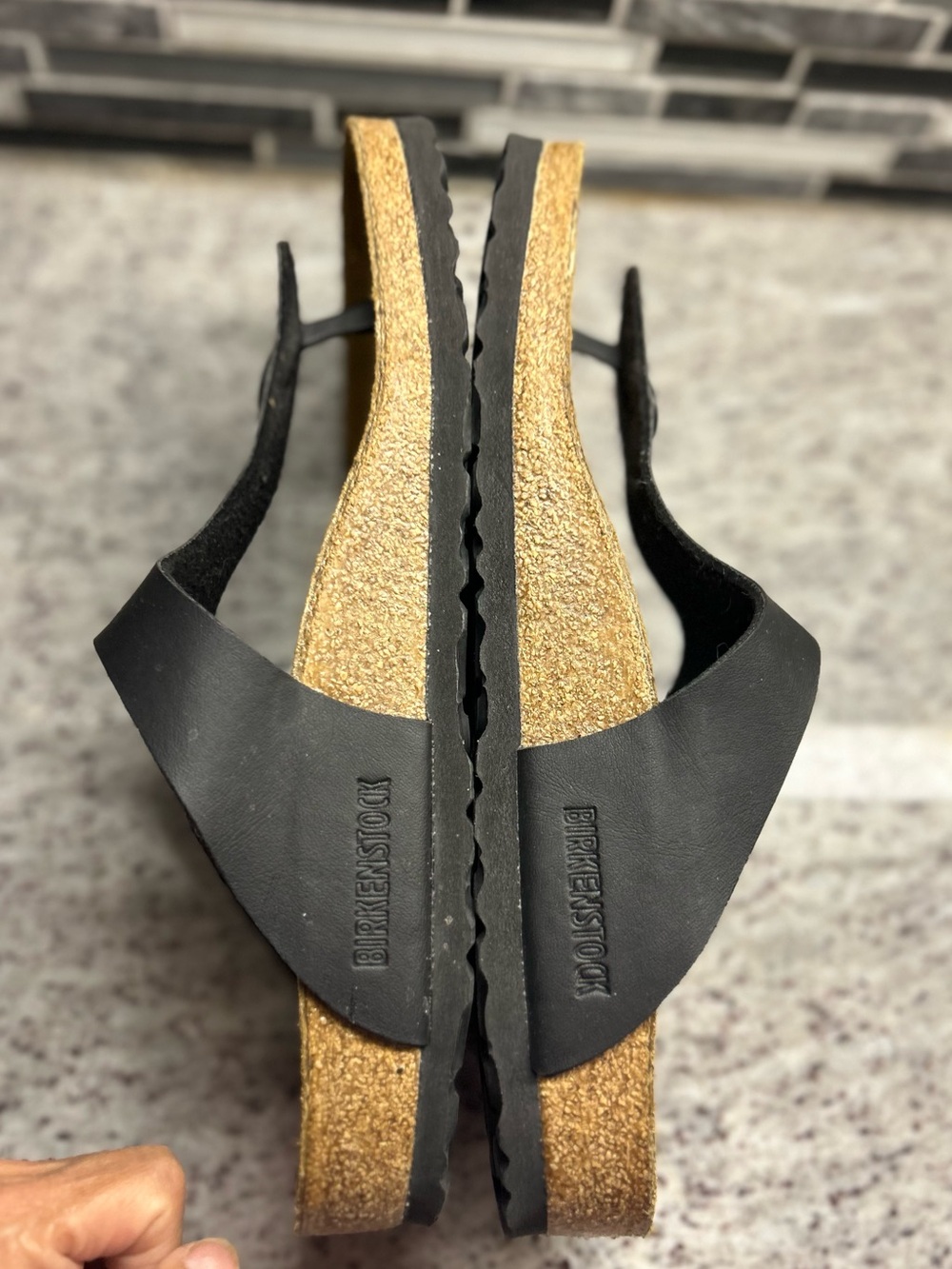 Birkenstock womens Black Gizeh Sandals size 10, mens size 8 - Picture 5 of 8